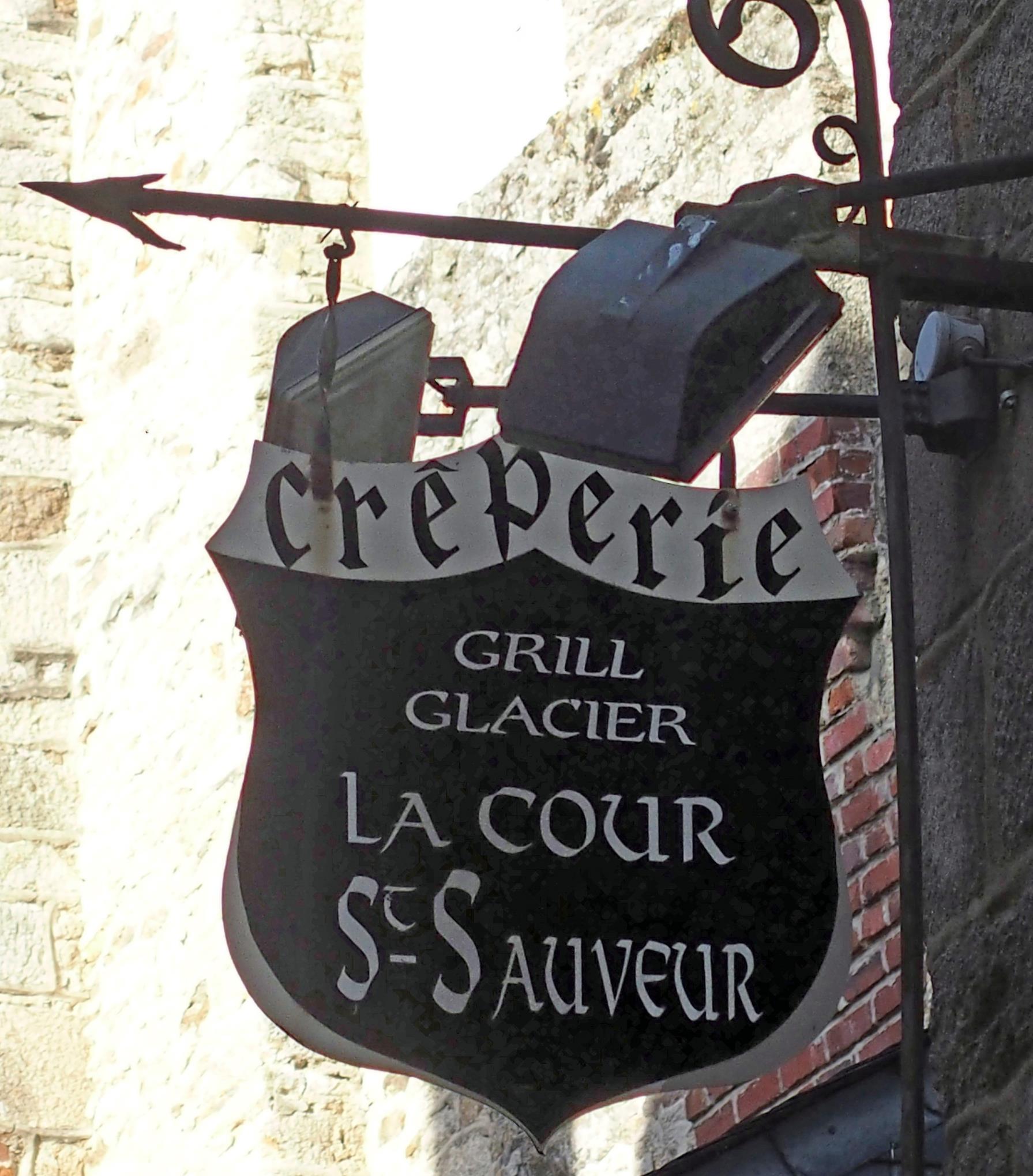 La Cour St Sauveur (crêperie-grill-glacier) - Dinan